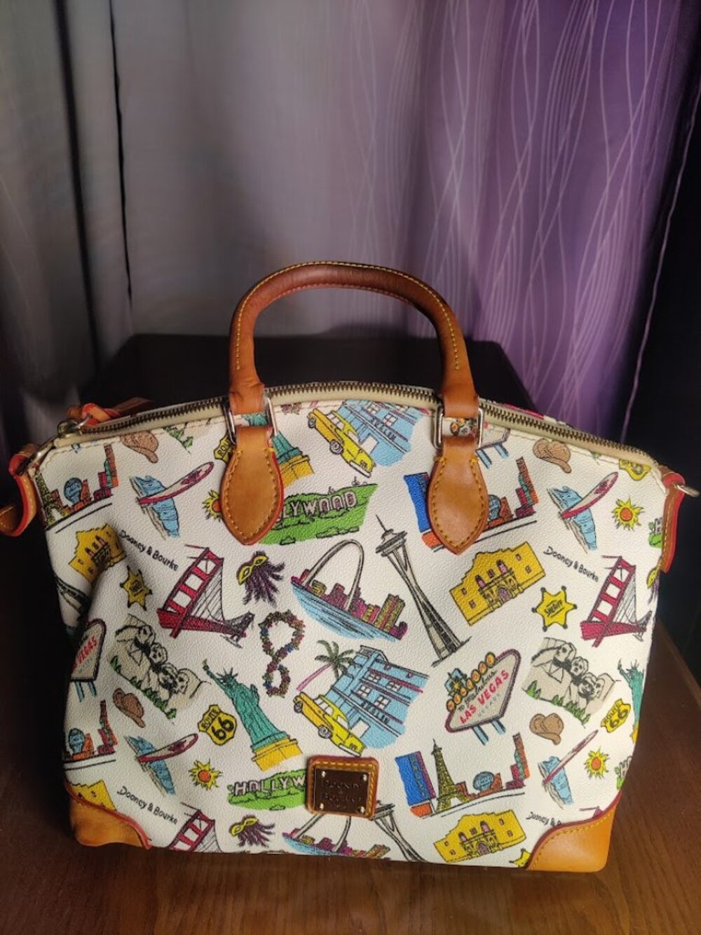Dooney Bourke Landmark USA Travel Handbag Designer Satchel Purse